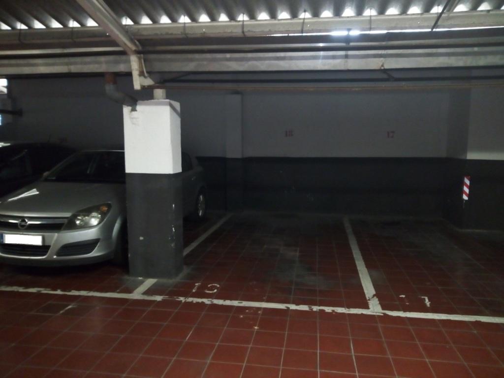 Plaza de parking en Barcelona Aragó / Comte Urgell