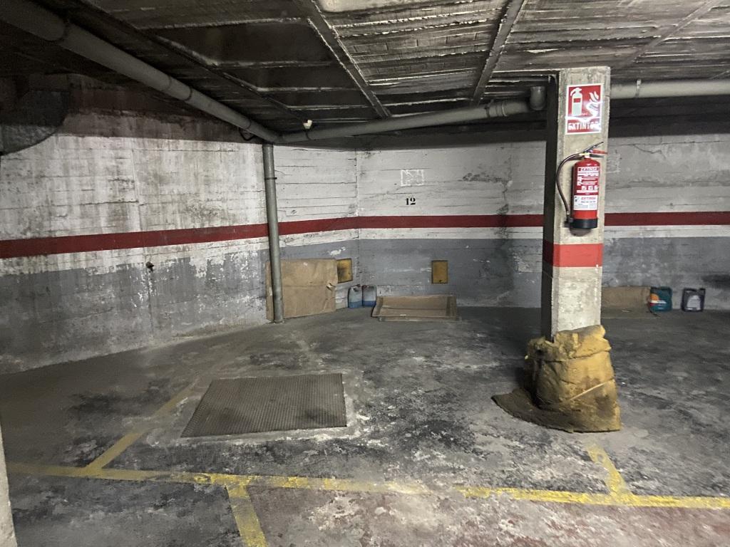Plaza de parking en Barcelona Lafont / Blesa