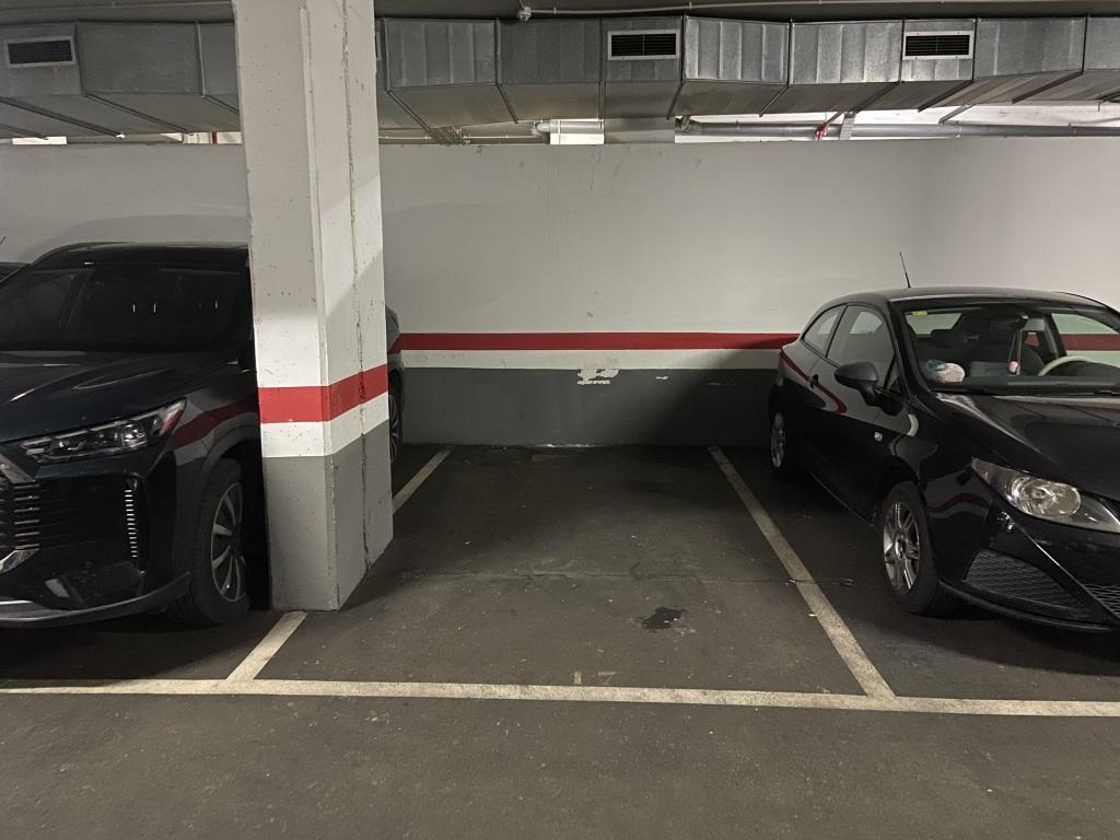 Plaza de parking en Barcelona en PORTA  Brossa