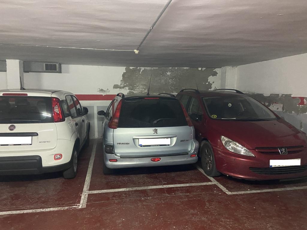 Plaza de parking en Barcelona en EL FORT PIENC  Gran Via Corts Catalanes