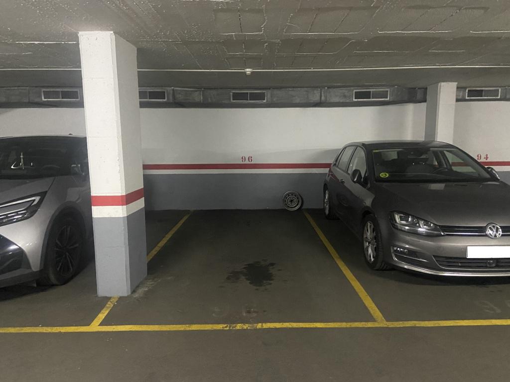 Plaza de parking en Barcelona en VILAPICINA  Porrera