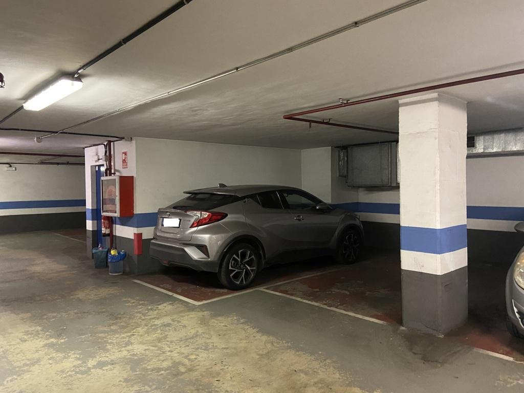 Plaza de parking en Barcelona en SARRIA  Doctor Fleming