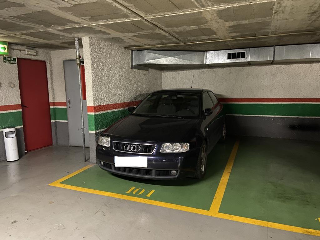 Plaza de parking en Barcelona en EL FORT PIENC  Cartagena