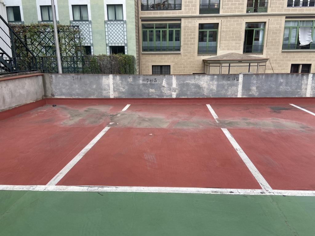 Plaza de parking en Barcelona Passatge Camps Elisis / Valencia