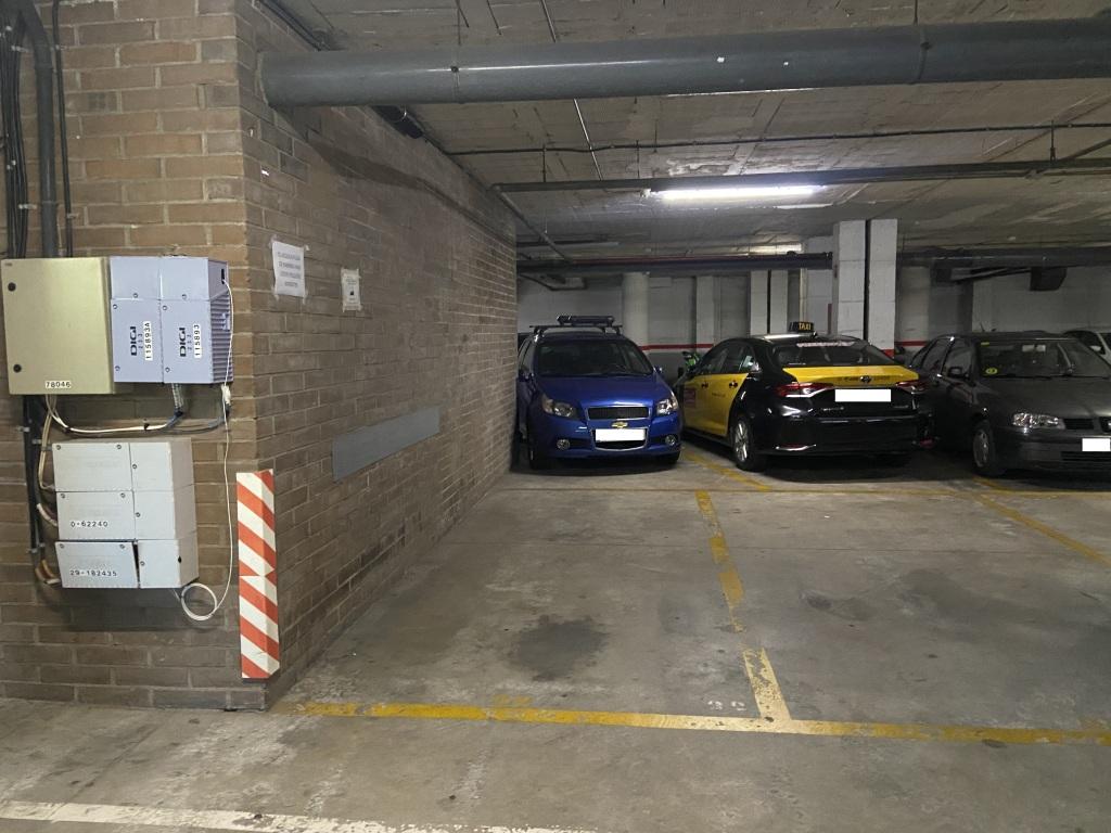 Plaza de parking en Barcelona en CLOT  Gran Via Corts Catalanes