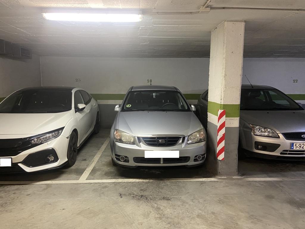 Plaza de parking en Barcelona en EL FORT PIENC  Casp