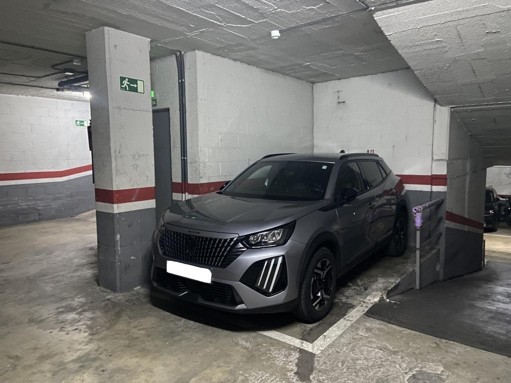 Plaza de parking en Hospitalet De Llobregat en   Santa Eulalia
