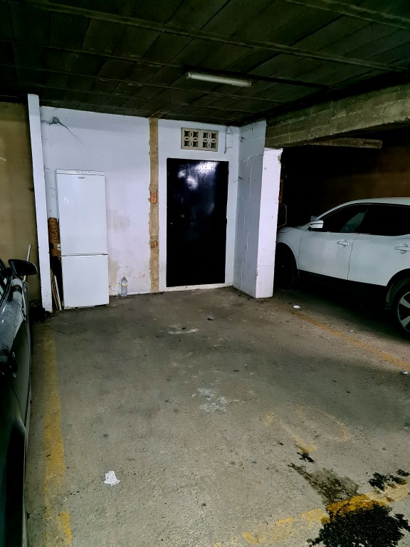 Garaje Entero en Venta en Almonte en  Calle Padre José Antonio Rodríguez Bejarano