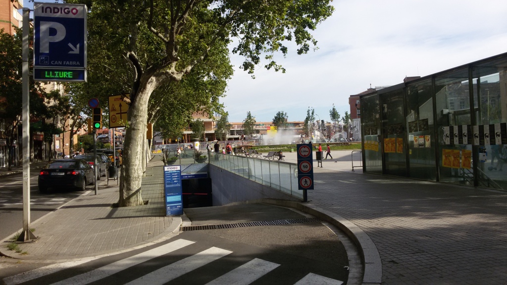 Plaza de garaje en Alquiler en Barcelona en SANT ANDREU PLAÇA CAN FABRA