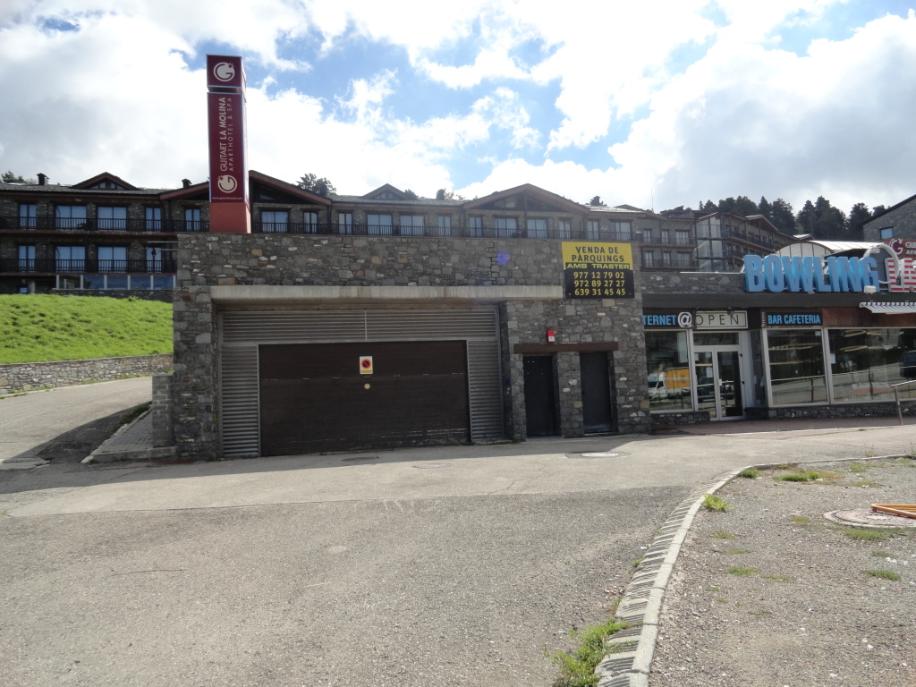 Plaza de garaje en Venta en Alp en  Avda Pista Llarga