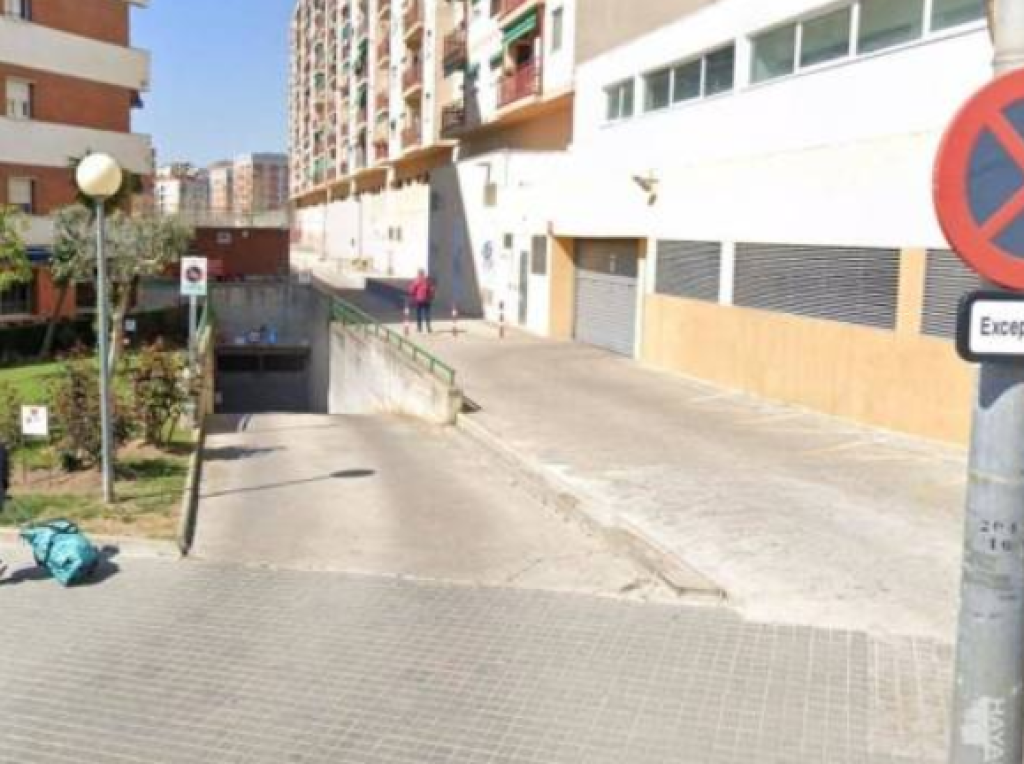 Plaza de garaje en Venta en Sabadell en  Carrer Font i Sagué