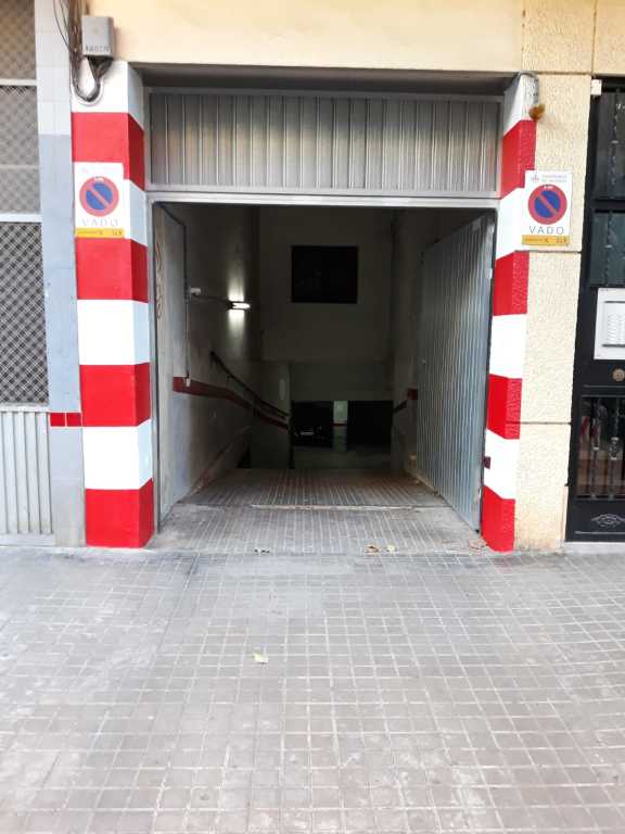Plaza de garaje en Alquiler en Valencia en MARXATENES C/ Alquería de la Estrella,7-9