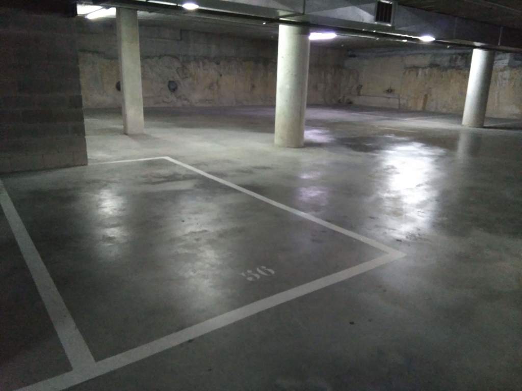 Plaza de garaje en Venta en Hospitalet De Llobregat en GRANVIA LH C. Pablo Iglesias