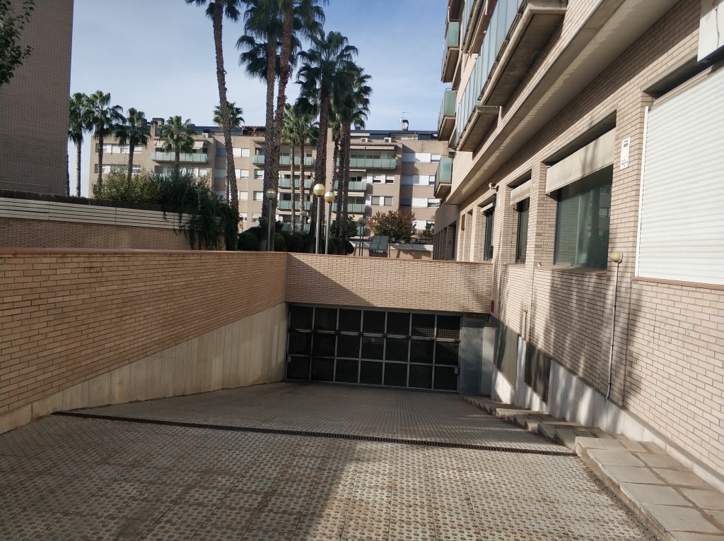 Plaza de garaje en Alquiler en Sant Joan Despi en CENTRE Rambla Josep María Jujol