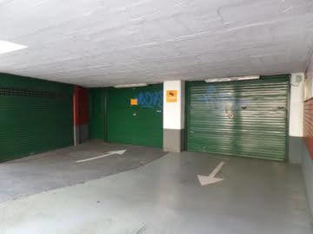 Plaza de garaje en Venta en Hospitalet De Llobregat en LA TORRASSA Claret