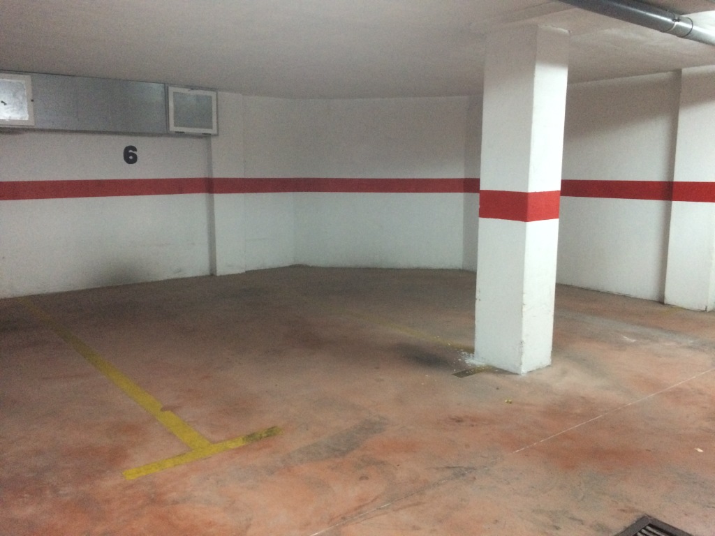 Plaza de garaje en Venta en Guardamar Del Segura en  Calle Doctor Luis Rivera