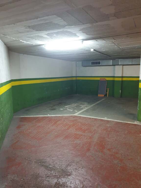 Plaza de garaje en Venta en Barcelona en HOSTALFRANCS Calle Vilardell