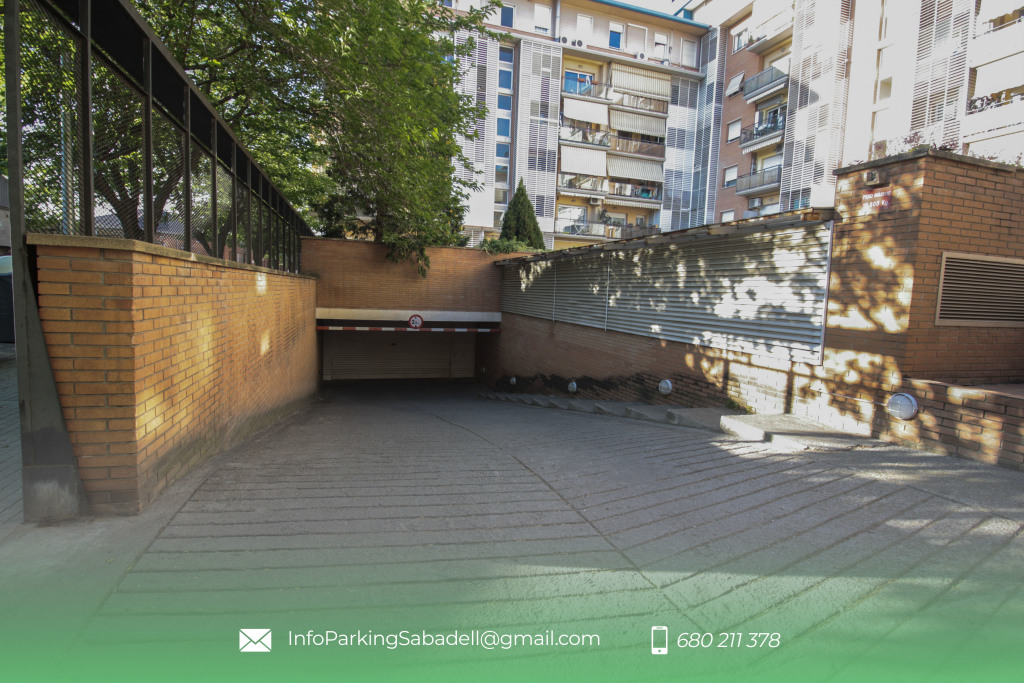 Plaza de garaje en Venta en Sabadell en  Calle de Buxeda