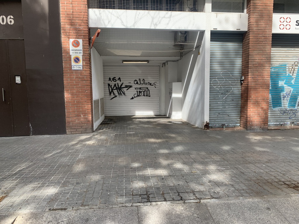 Plaza de garaje en Venta en Barcelona en POBLENOU Lope De Vega