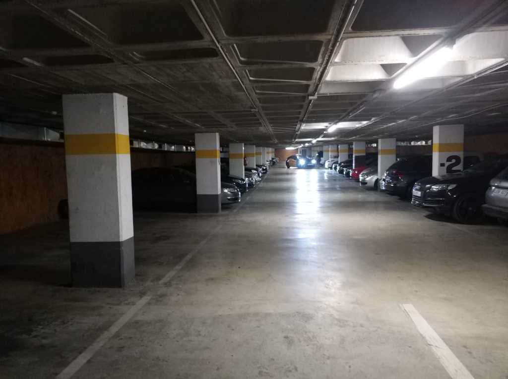 Plaza de garaje en Venta en Hospitalet De Llobregat en PUBILLA CASES Avda. Severo Ochoa
