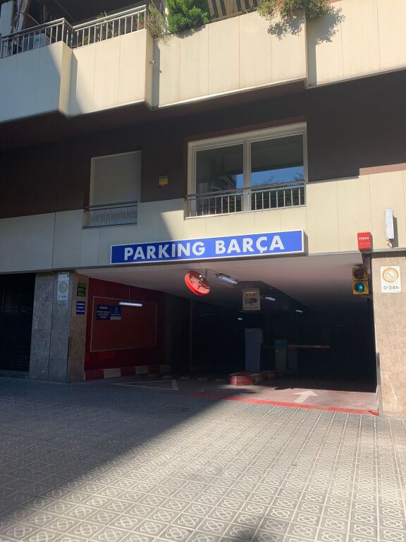 Plaza de garaje en Venta en Barcelona en LES CORTS Calle Emèrita Augusta