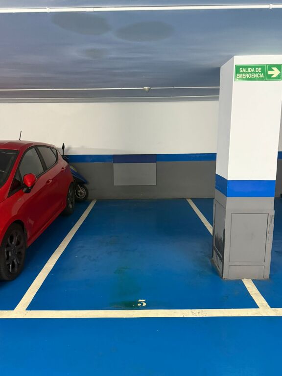 Plaza de garaje en Venta en Barcelona en SAGRADA FAMILIA Marina,  De La