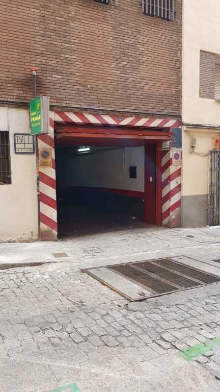 Plaza de garaje en Alquiler en Madrid en PALOS DE LA FRONTERA Calle Canarias