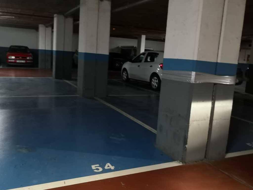 Plaza de garaje en Venta en Cornella De Llobregat en CENTRE Plaça d' Empordà
